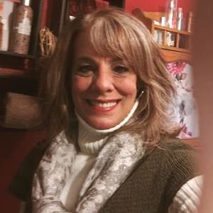 Meet your Posher, Janet